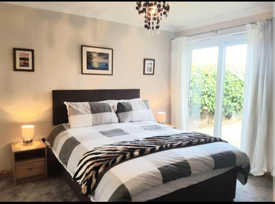 מונטרוז Ivy Cottage מראה חיצוני תמונה